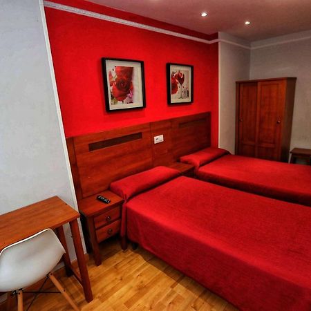 Hostal Vitorina Soria Ngoại thất bức ảnh