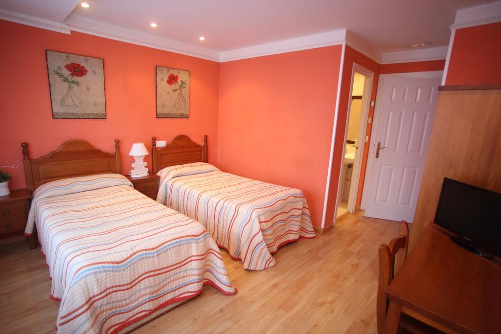 Hostal Vitorina Soria Ngoại thất bức ảnh