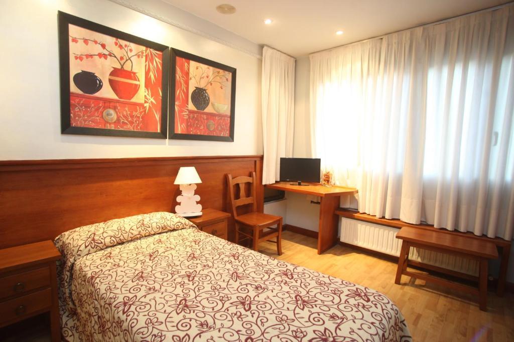 Hostal Vitorina Soria Phòng bức ảnh