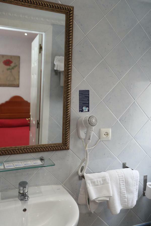 Hostal Vitorina Soria Ngoại thất bức ảnh
