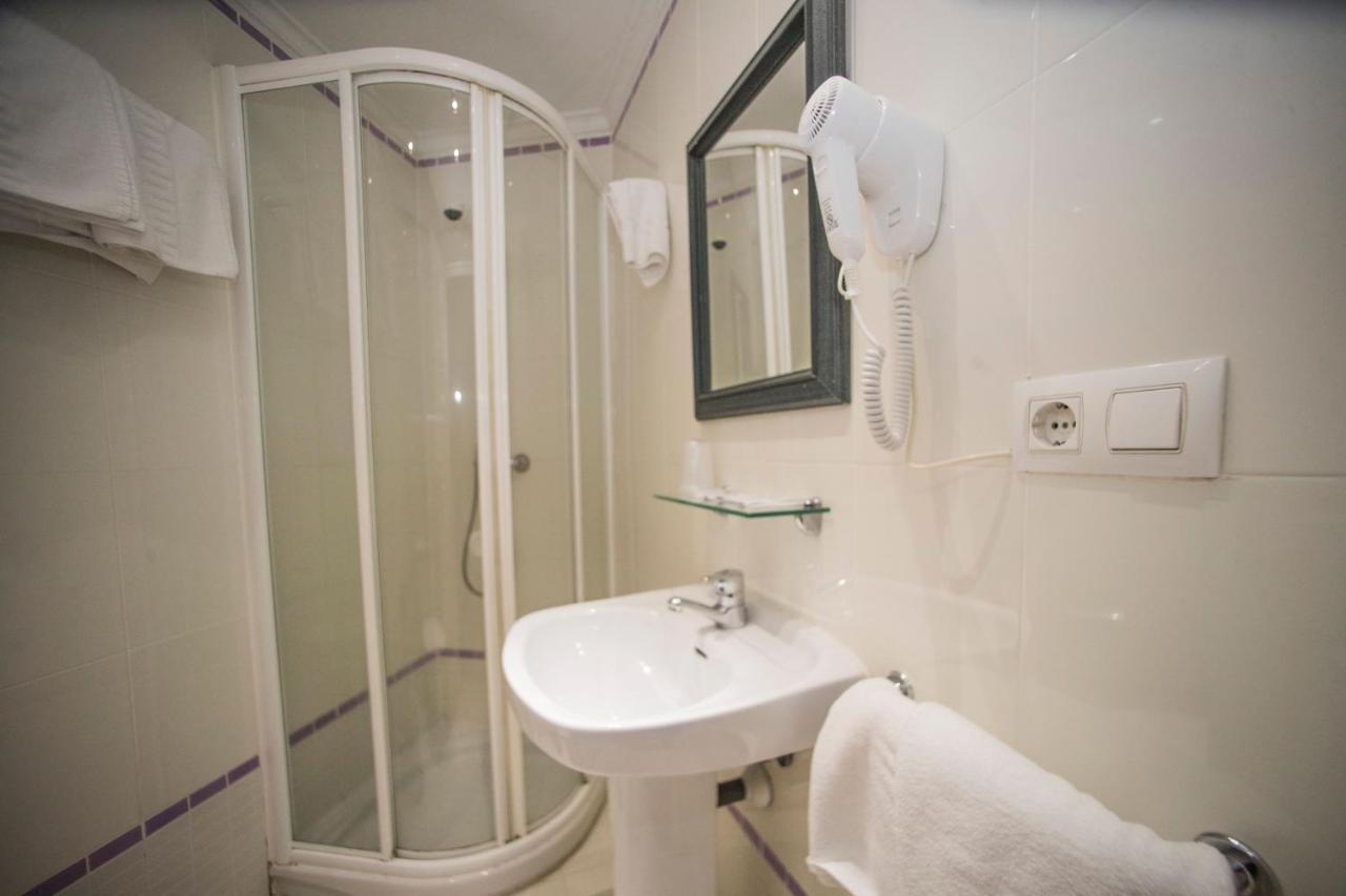 Hostal Vitorina Soria Ngoại thất bức ảnh