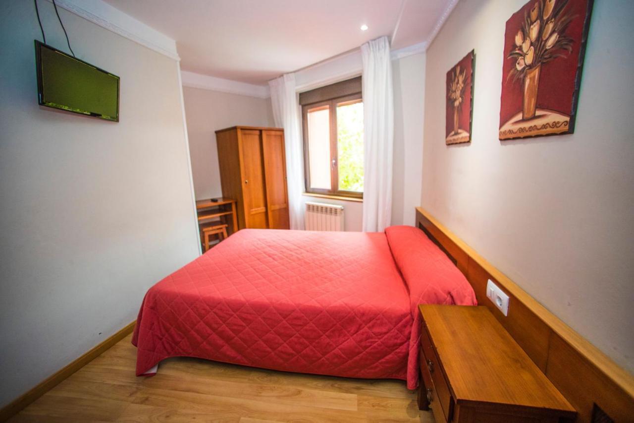 Hostal Vitorina Soria Ngoại thất bức ảnh