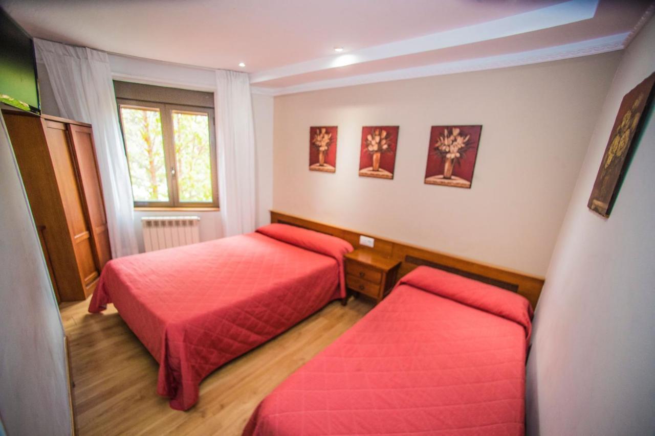 Hostal Vitorina Soria Ngoại thất bức ảnh